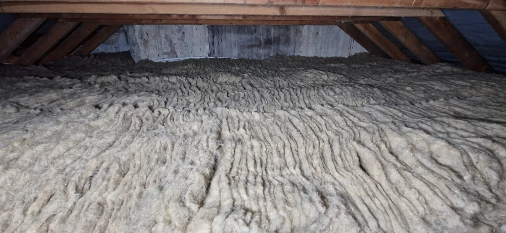 Sheeps Wool Insulation Fitting